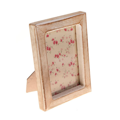 WHITE WOOD PHOTO FRAME