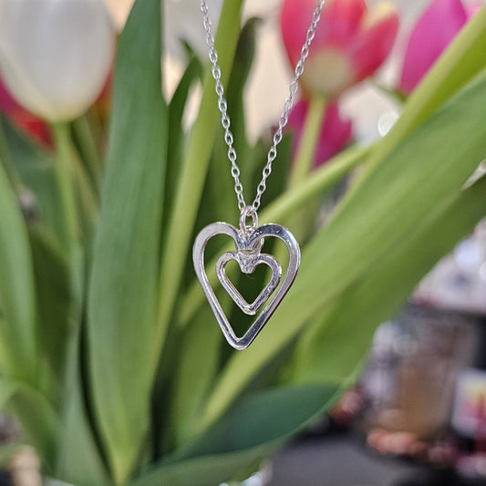 DOUBLE HEART PENDANT NECKLACE