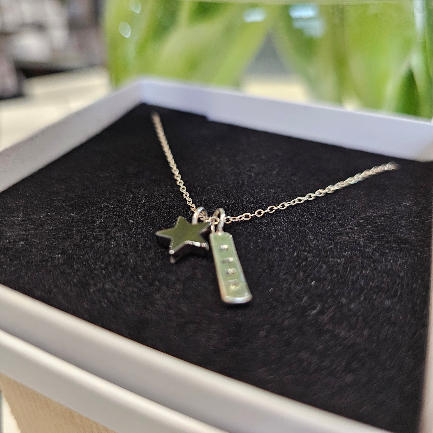 HEMATITE STAR TAG NECKLACE