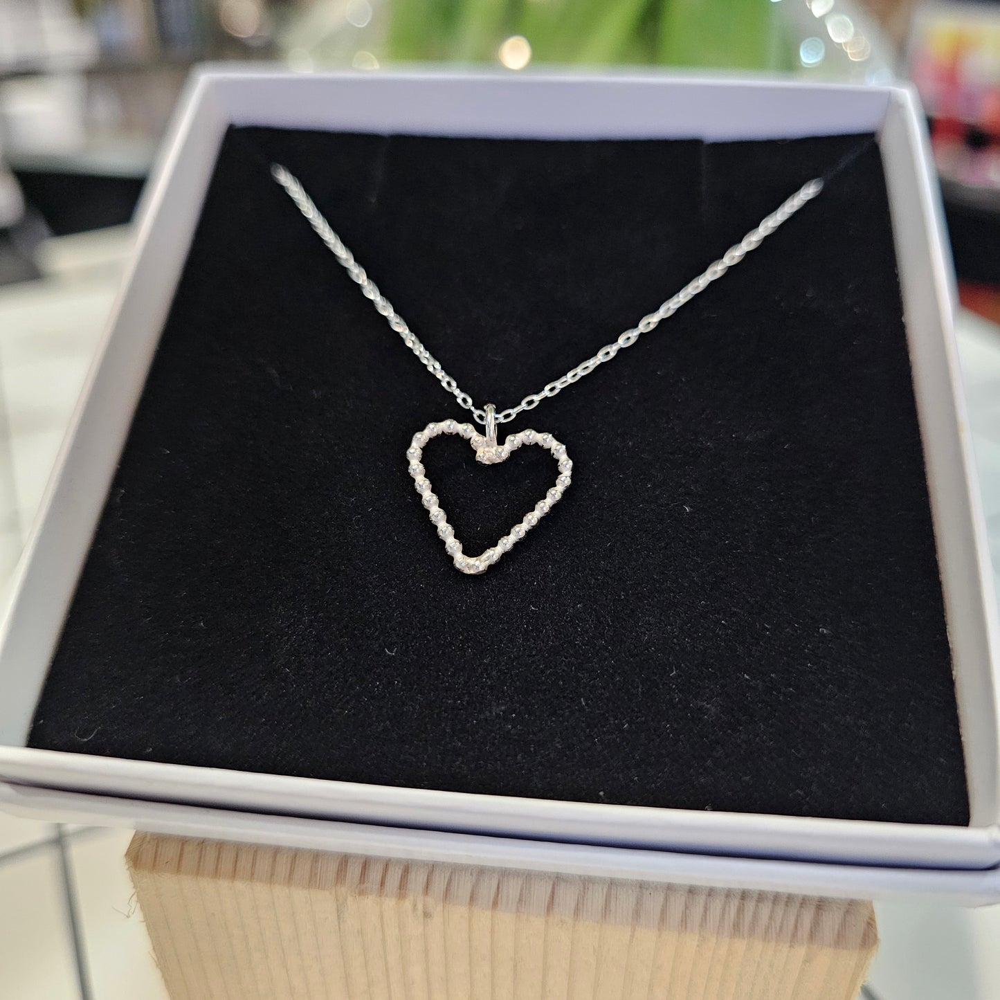 SILVER BEADED HEART PENDANT NECKLACE