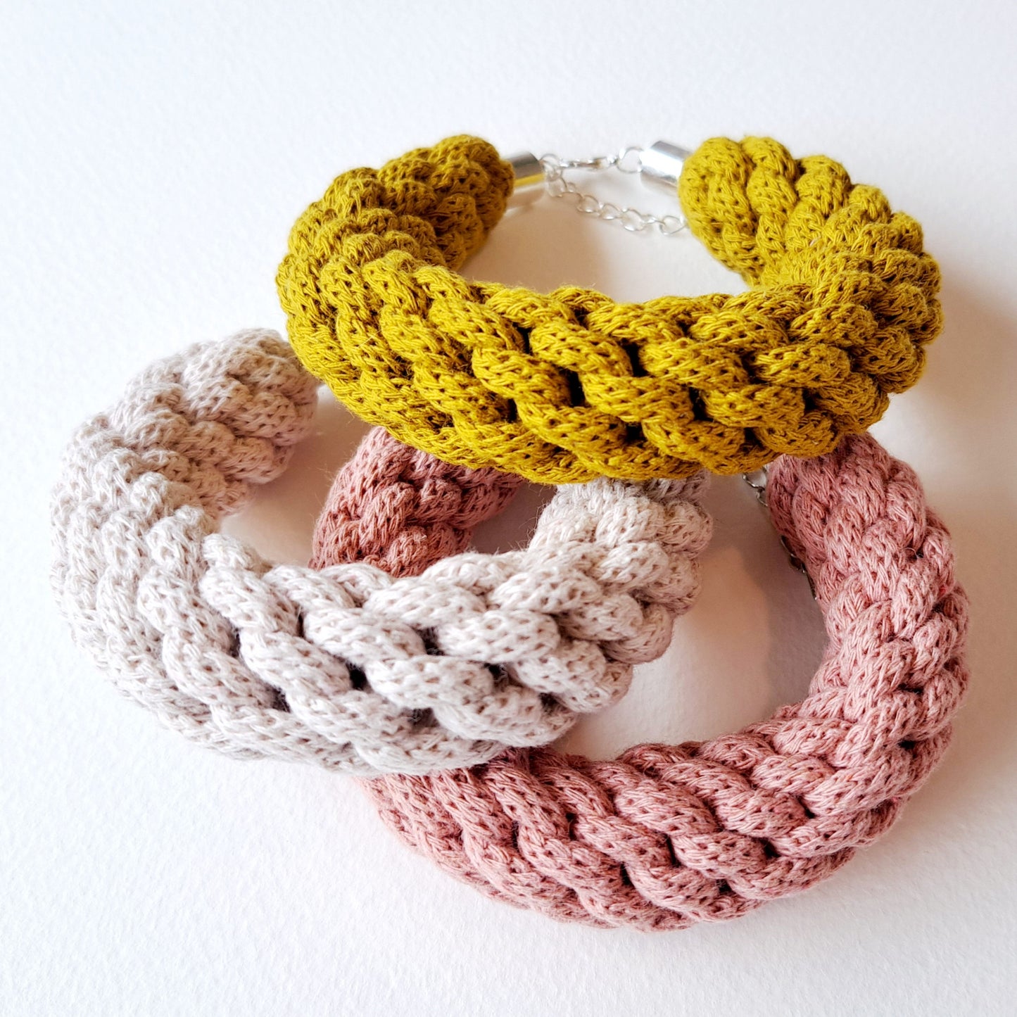 CROWN SINNET BRACELET