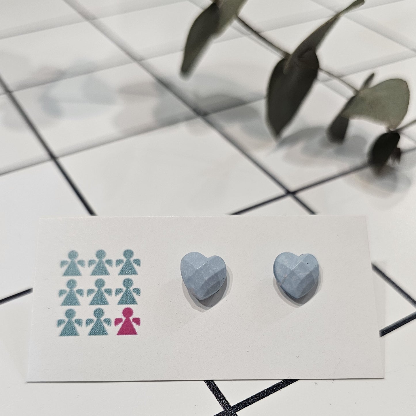 ZERO WASTE GEOMETRIC HEART STUDS