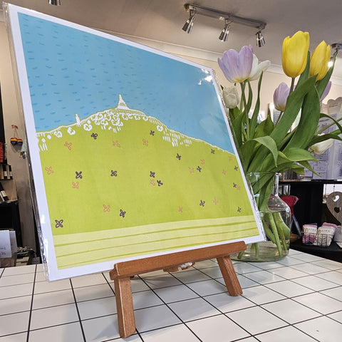 FRESH DUNDEE SKYLINE WITH FLOWERS