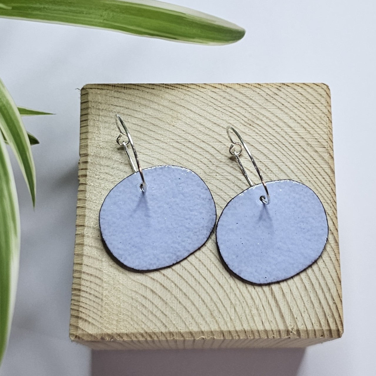 ENAMEL HOOP - PALE BLUE