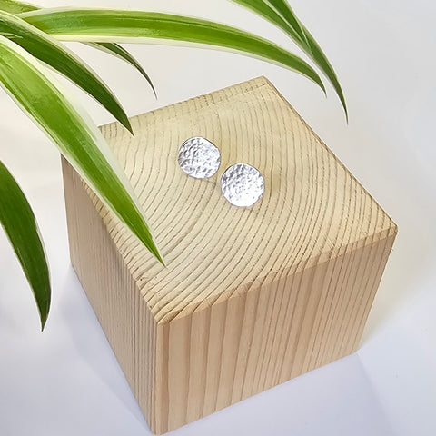 SILVER TEXTURED CIRCLE STUDS