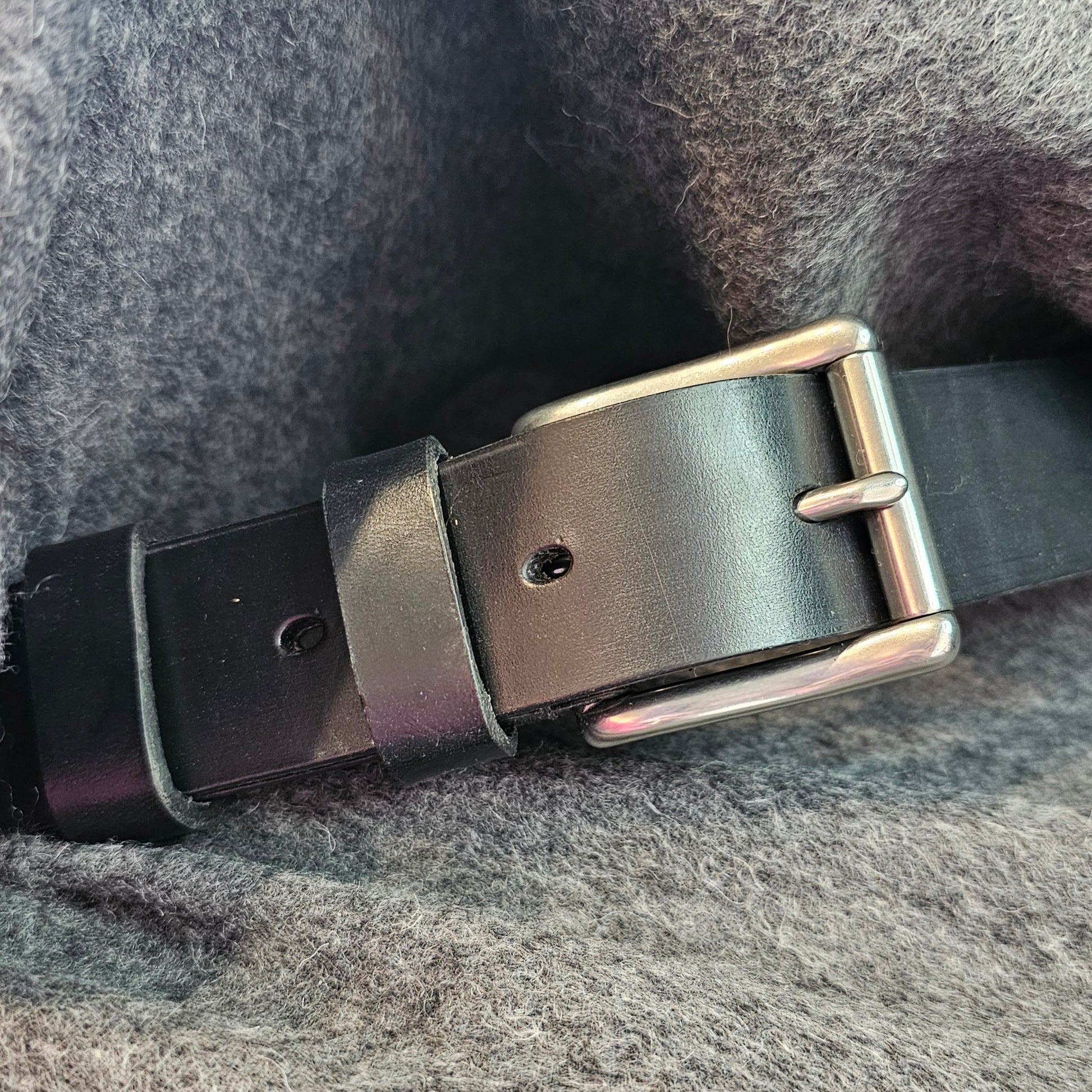 Handcrafted Sedgwick vegetable-tanned leather belt with brass buckle in branded drawstring bag