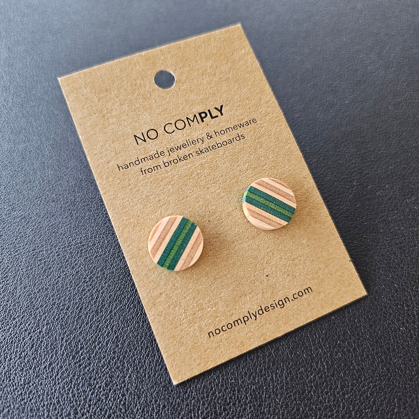 CIRCLE STUDS