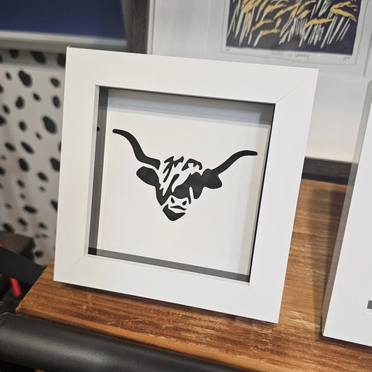 FRAMED HIGHLAND COW PICTURE