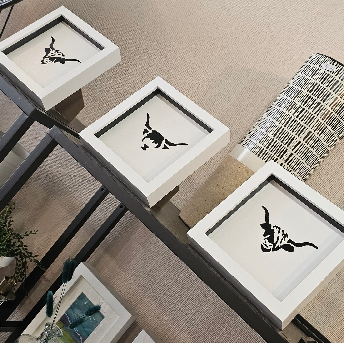 FRAMED HIGHLAND COW PICTURE