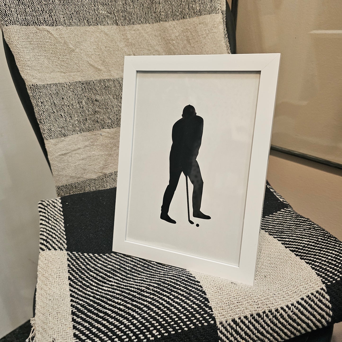 FRAMED GOLFER PICTURE