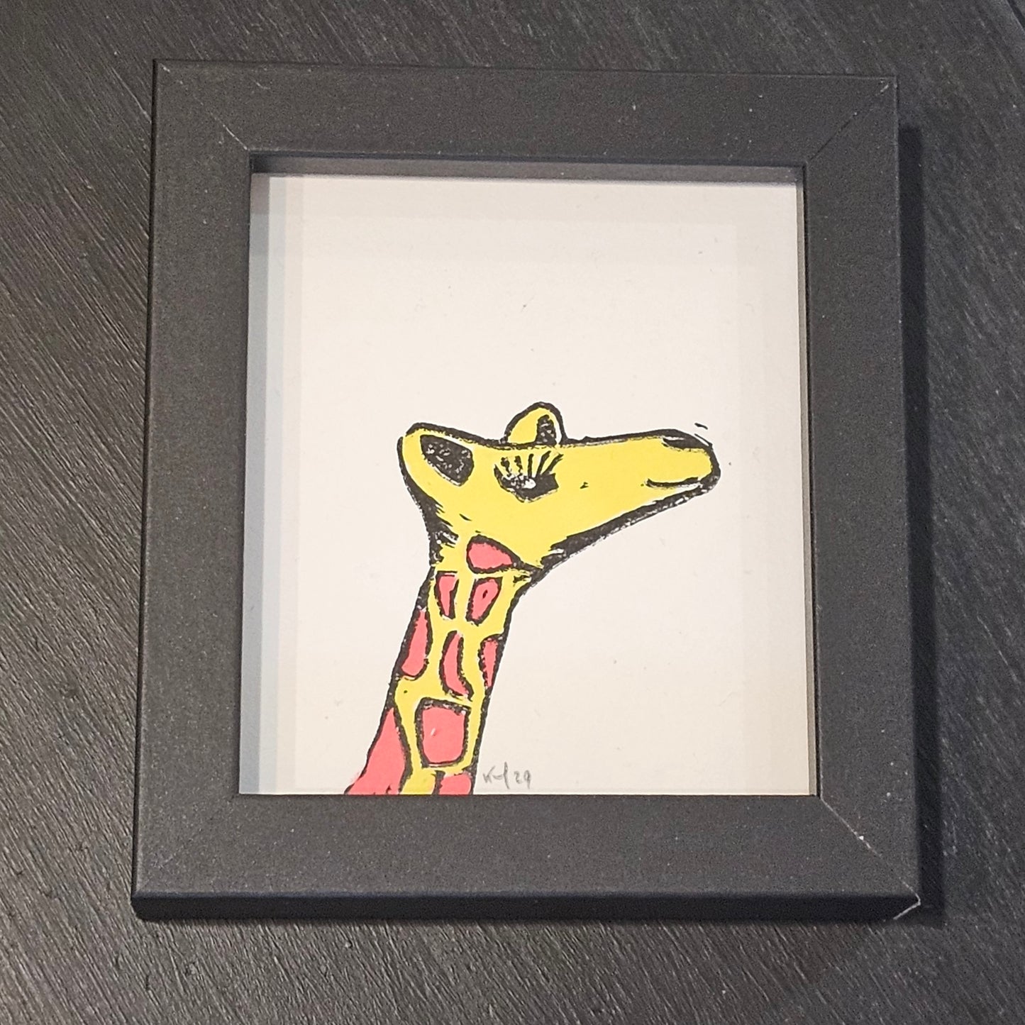 SMALL FRAME - GERTIE