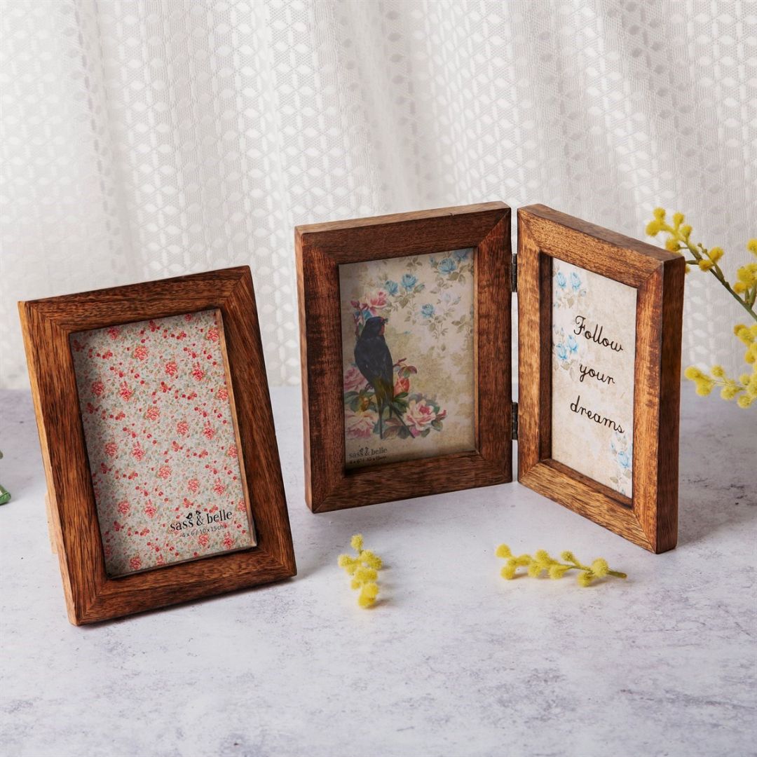 DARK WOOD PHOTO FRAME