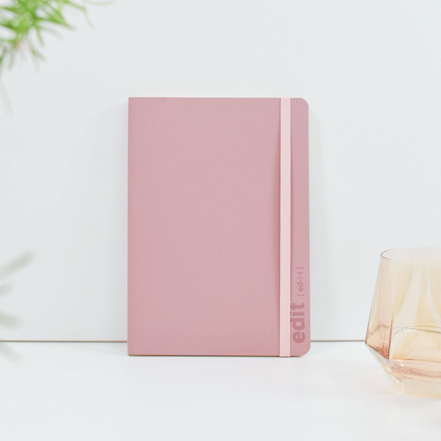 A5 recycled leather notebook with elastic closure in pink