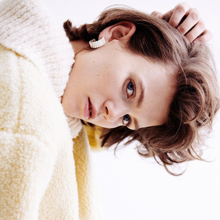 STATEMENT ONDULEE HOOPS - SILVER