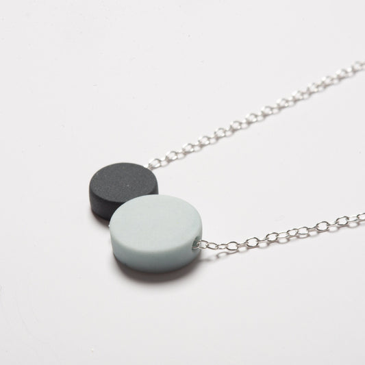 GREY/LIGHT BLUE DOTTIE NECKLACE