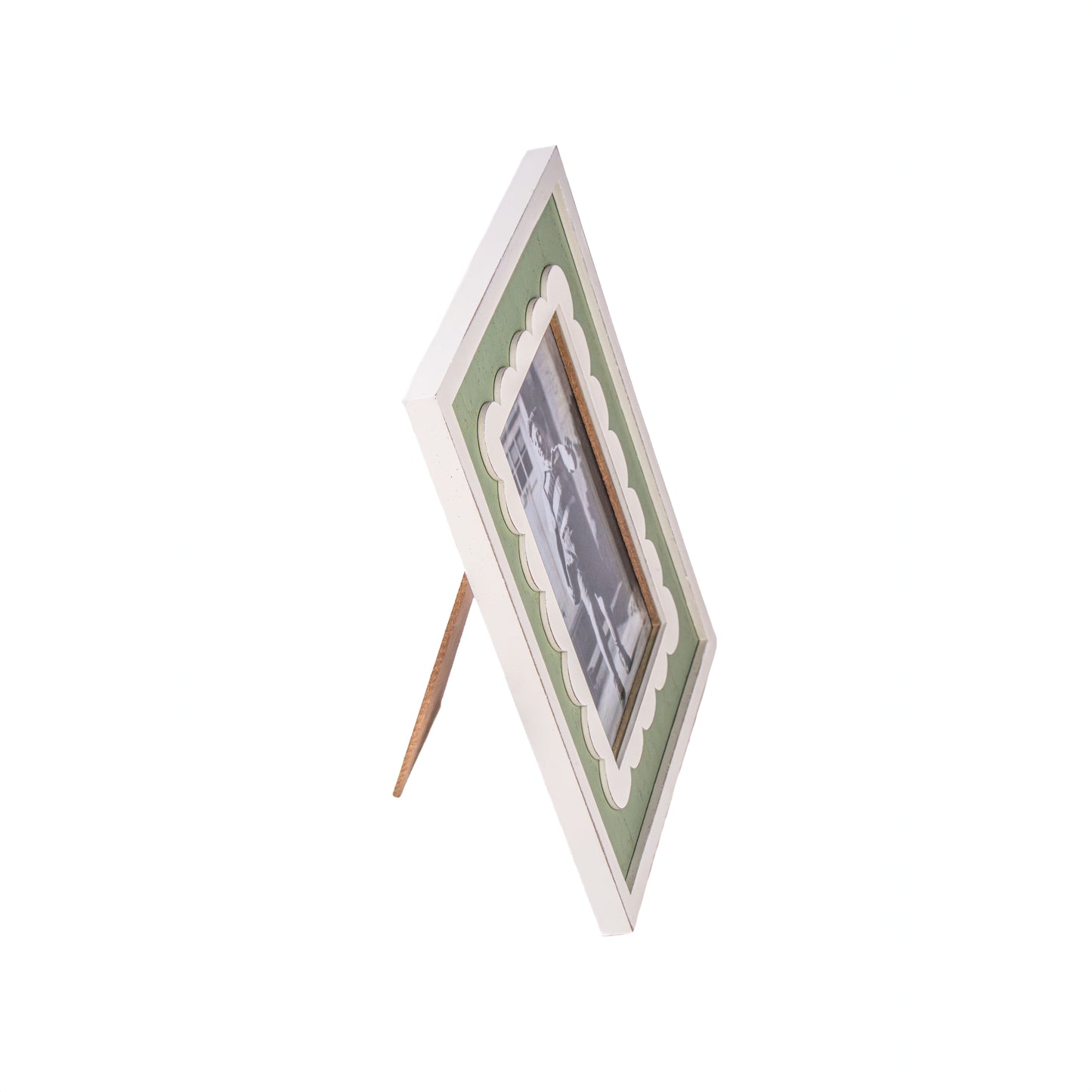 SCALLOPED GREEN PHOTO FRAME