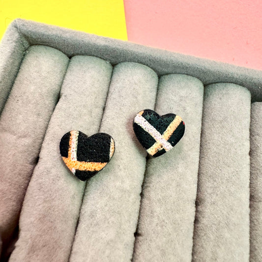 SMALL HEART STUDS