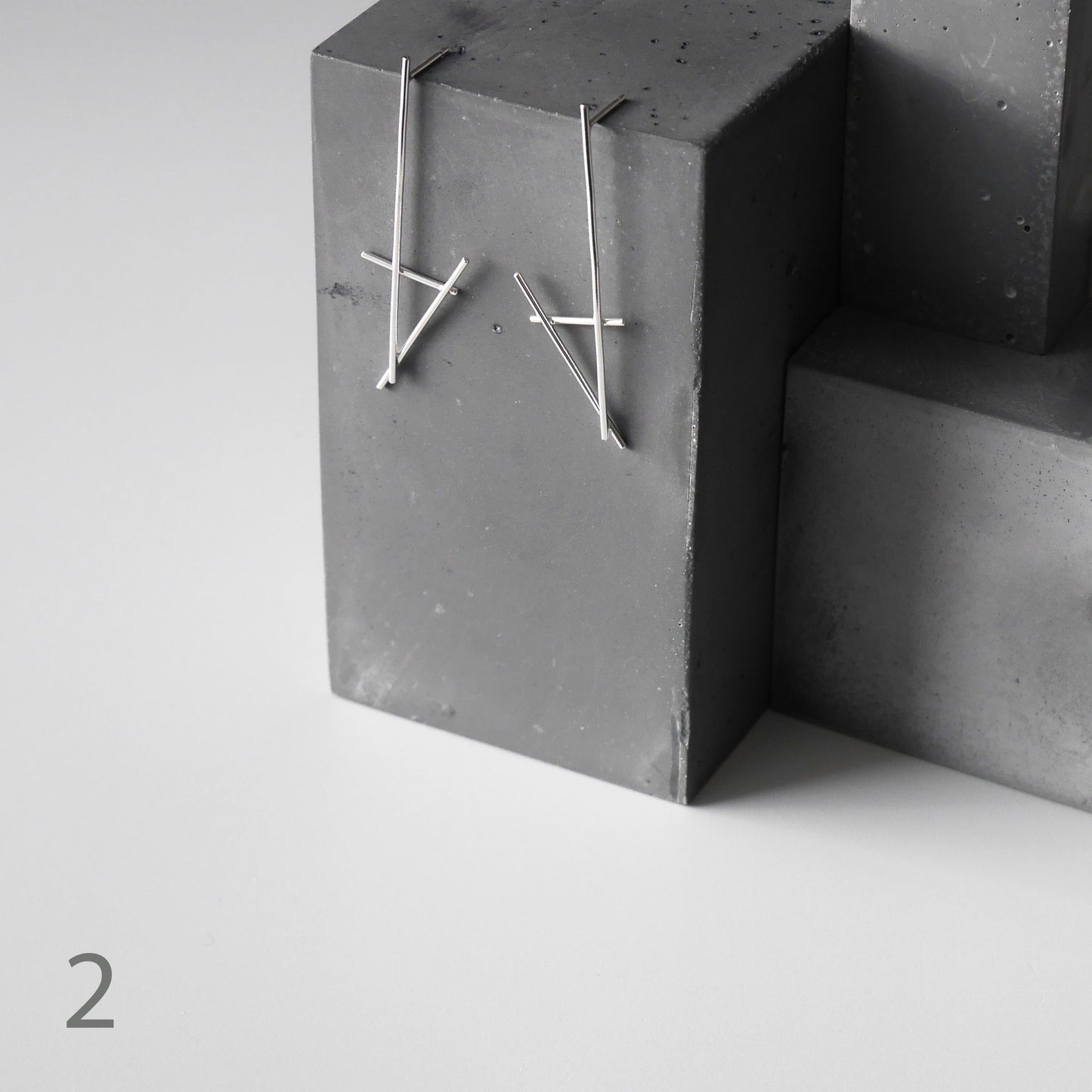 INTERSECT DROP EARRINGS