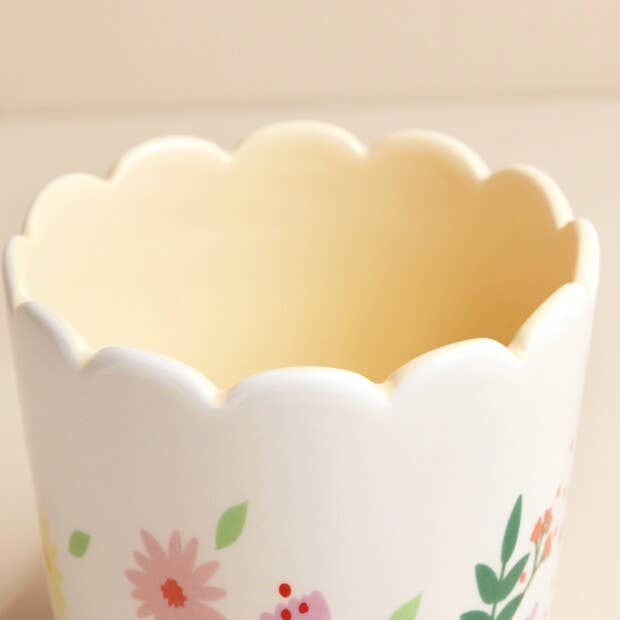 Lisa Angel Floral Scallopped Planter 2