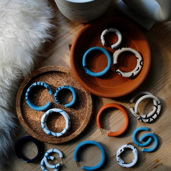 ICE BLUE HOOP