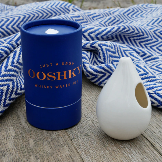 OOSHKY WHISKY WATER JUG