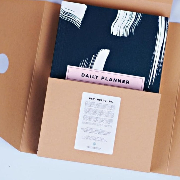 SHADOW BRUSH DAILY PLANNER