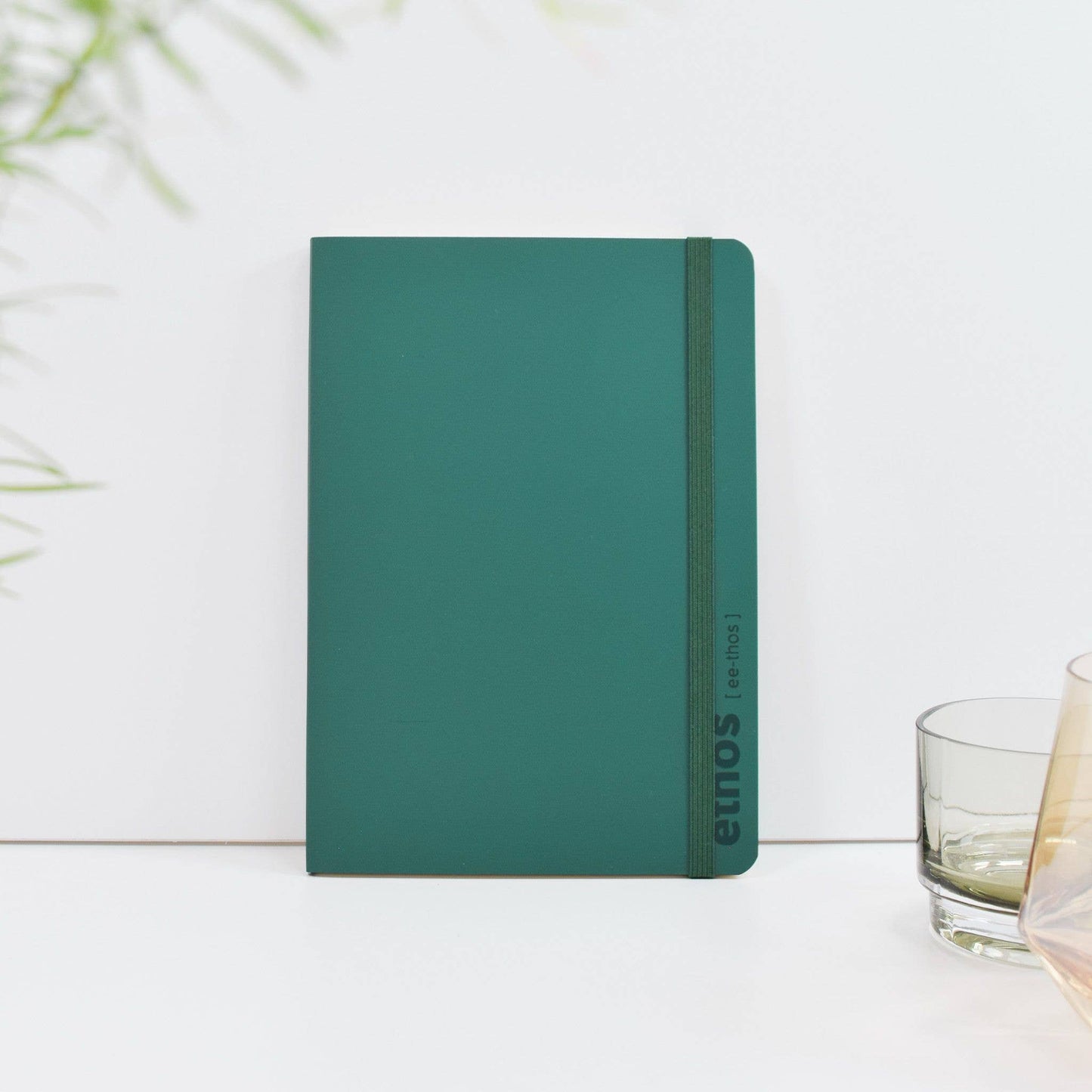 A5 recycled leather notebook with elastic closure in green