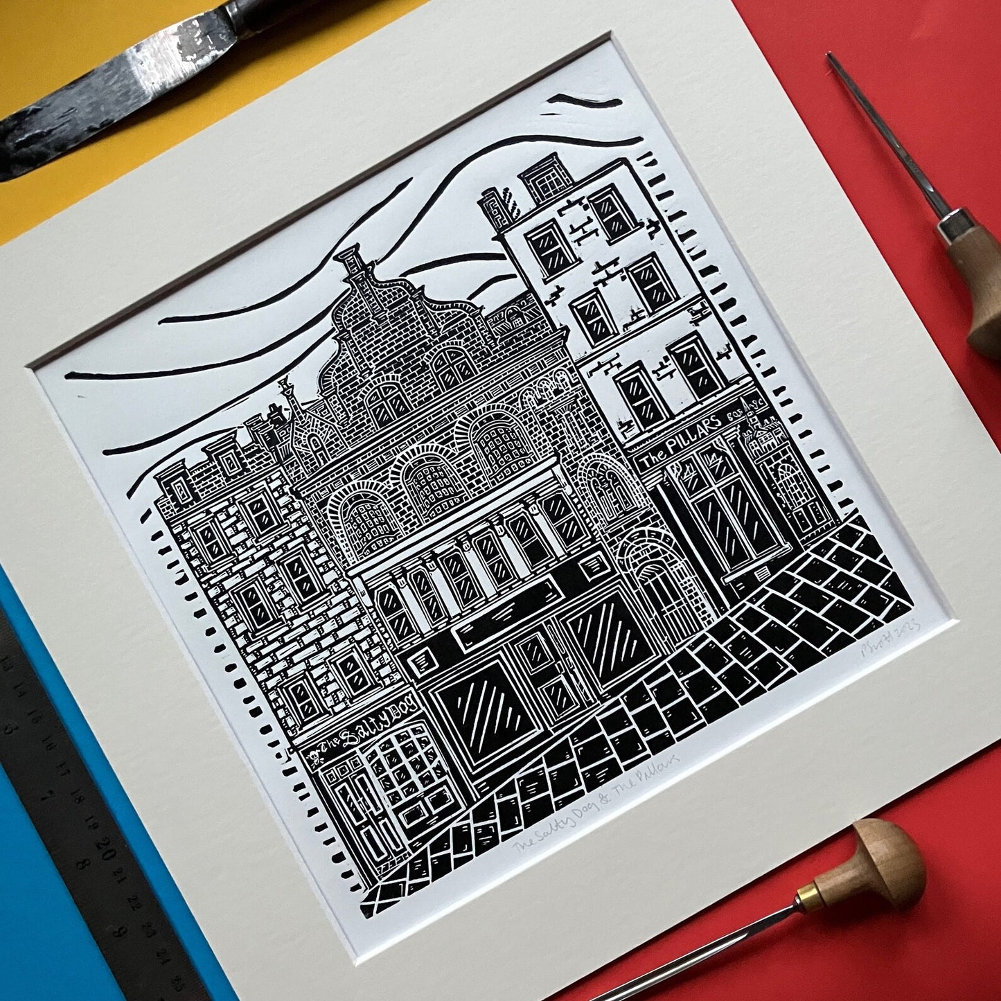 THE SALTY DOG & THE PILLARS PRINT