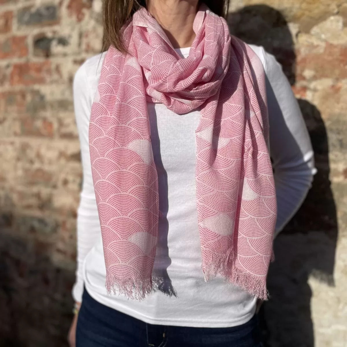 PINK & WHITE PRINTED SCARF