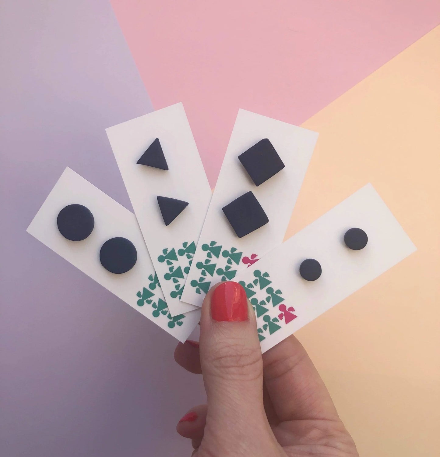 NAVY BLUE CIRCLE STUDS