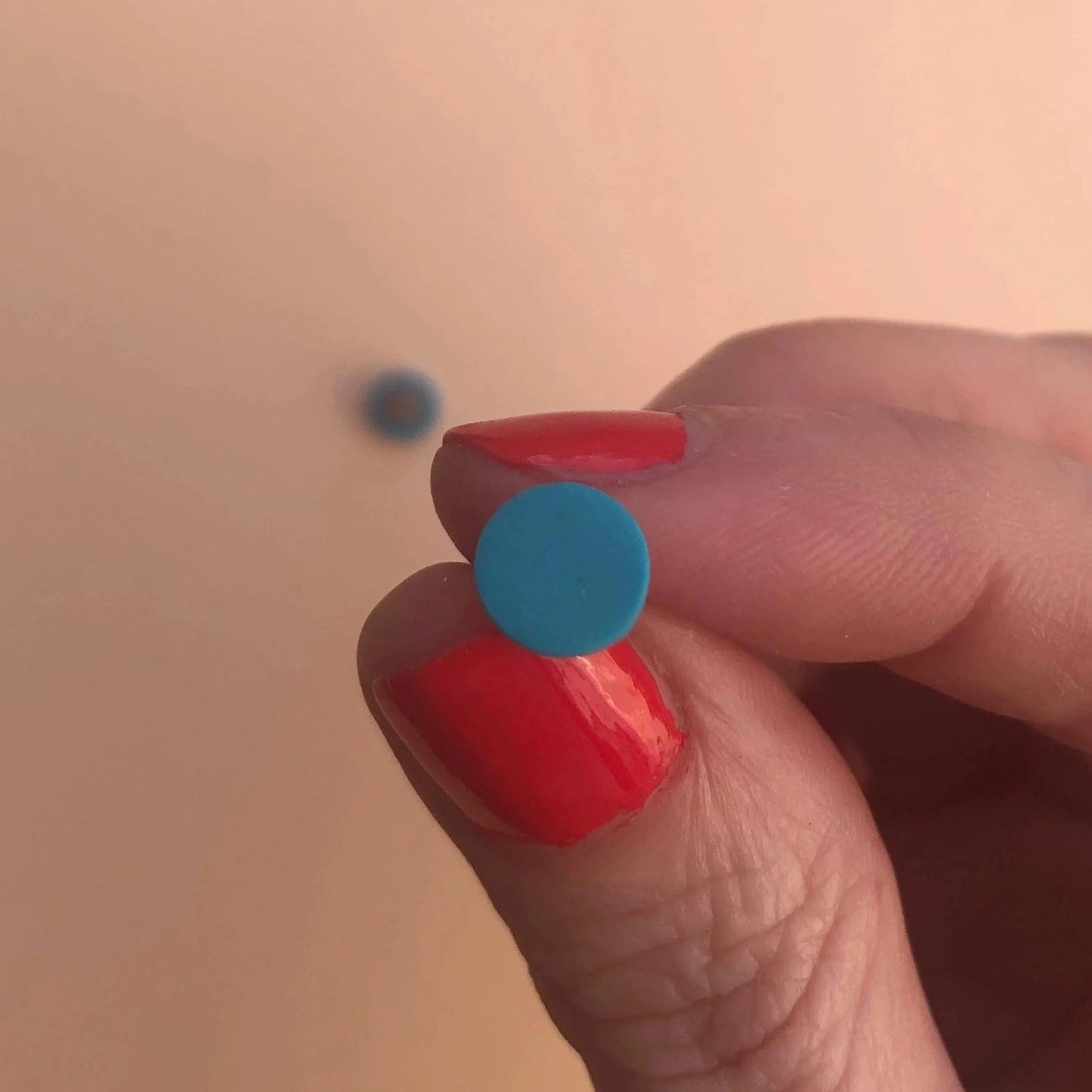 TURQUOISE MINI CIRCLE STUDS