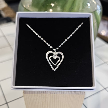 DOUBLE HEART PENDANT NECKLACE