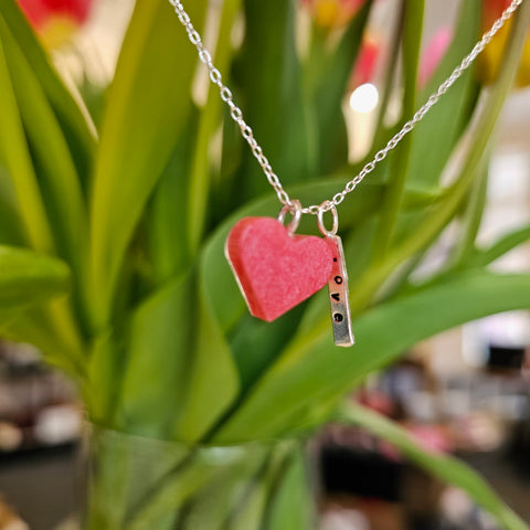 PINK FLAT HEART TAG NECKLACE