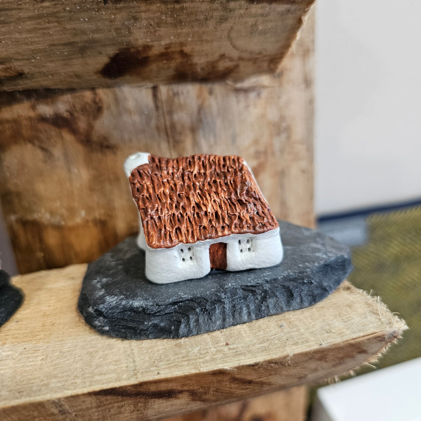 WONKY BOTHY - BROWN