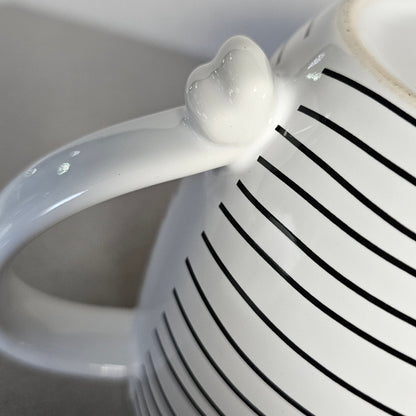 HEART HANDLE MUG