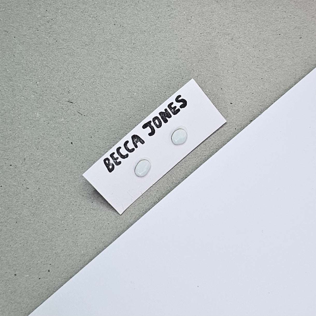 ENAMEL STUDS