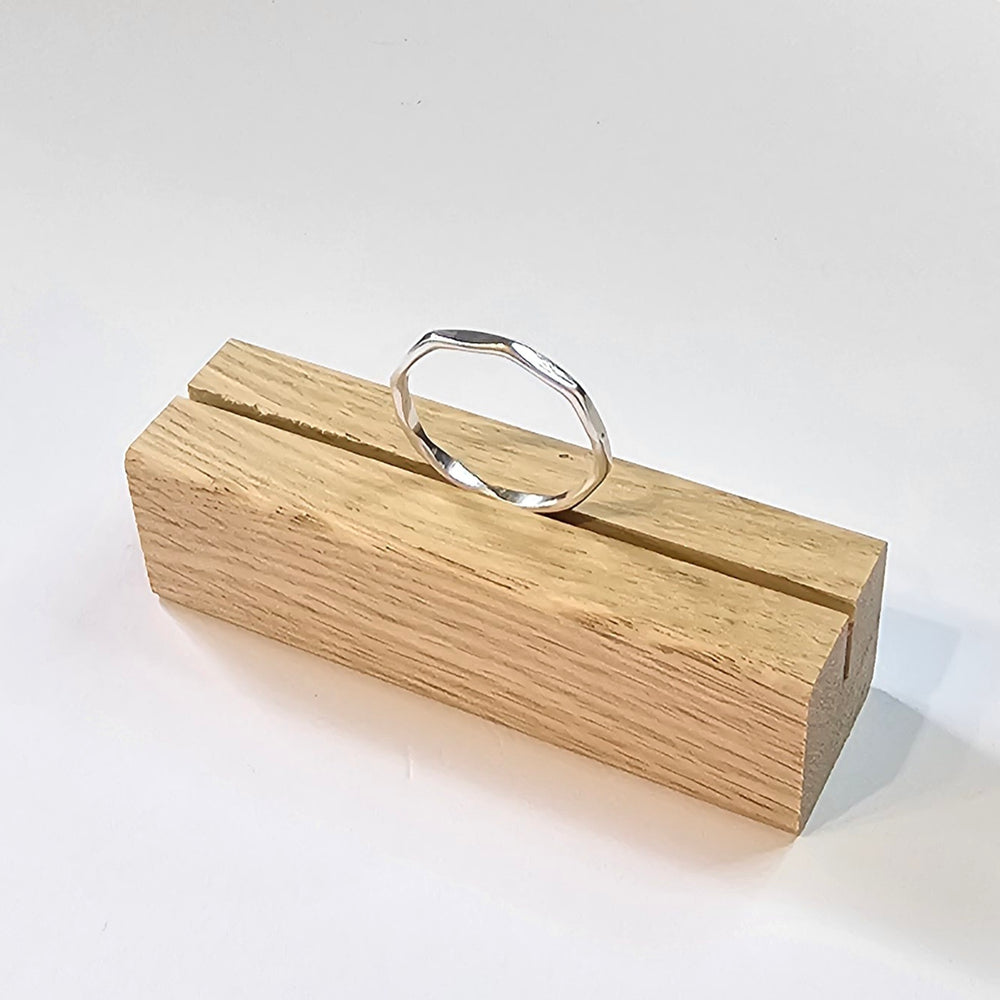 SILVER RING - FACETED