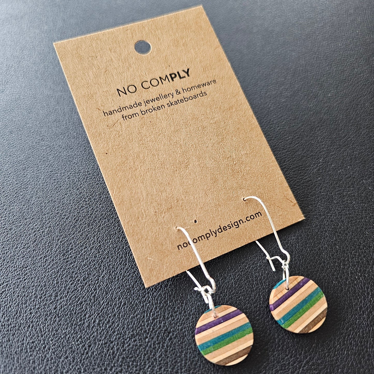 CIRCLE DANGLES