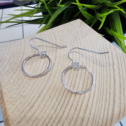 SINGLE PLAIN CIRCLE HOOK DANGLES