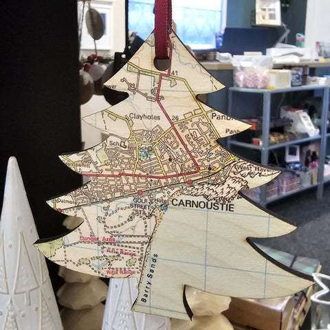 CARNOUSTIE MAP CHRISTMAS DECORATION
