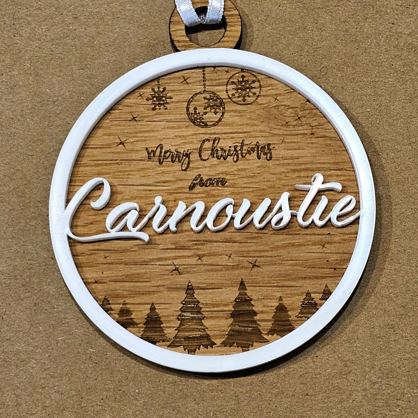 CARNOUSTIE CHRISTMAS DECORATIONS