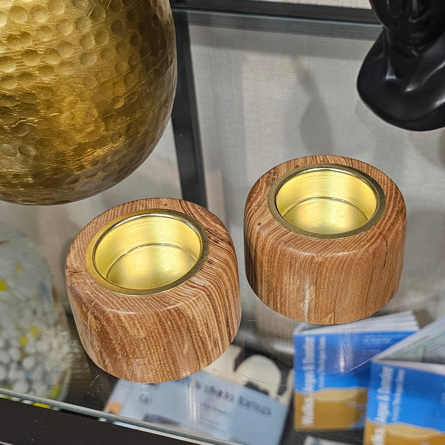 WOODEN TEALIGHT HOLDER