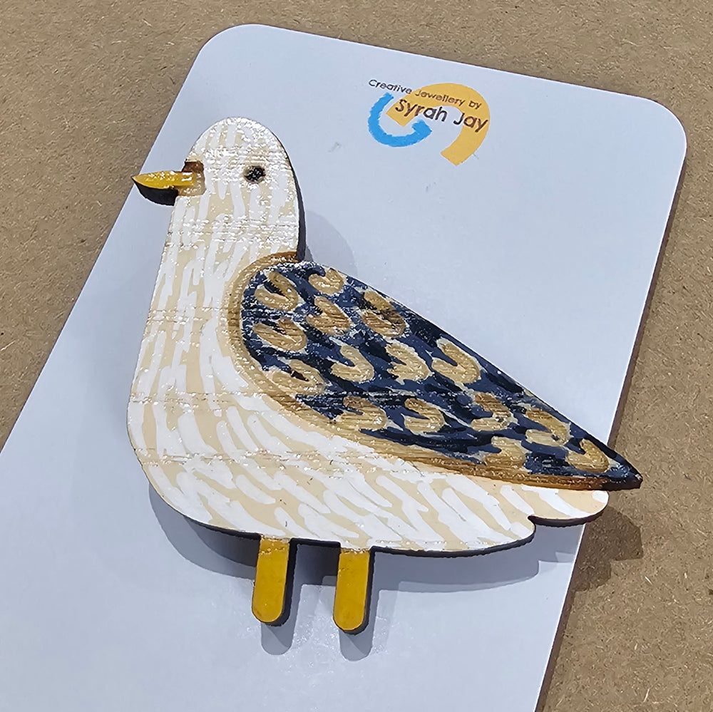 SEASIDE BROOCH