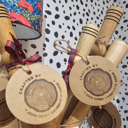 Traditional Scottish beech wood porridge spurtles with tartan ribbon.
Handmade in Carnoustie.
