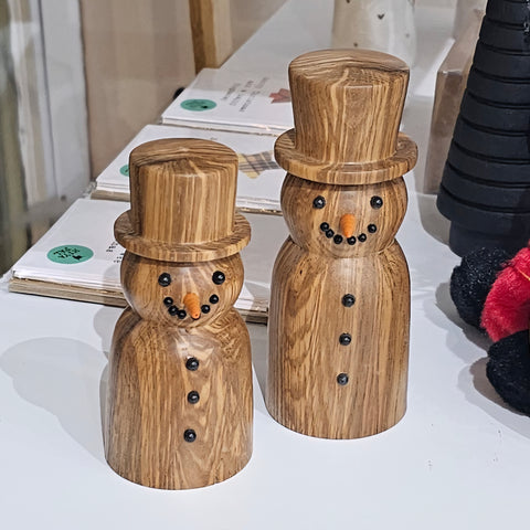 WOODEN SNOWMAN