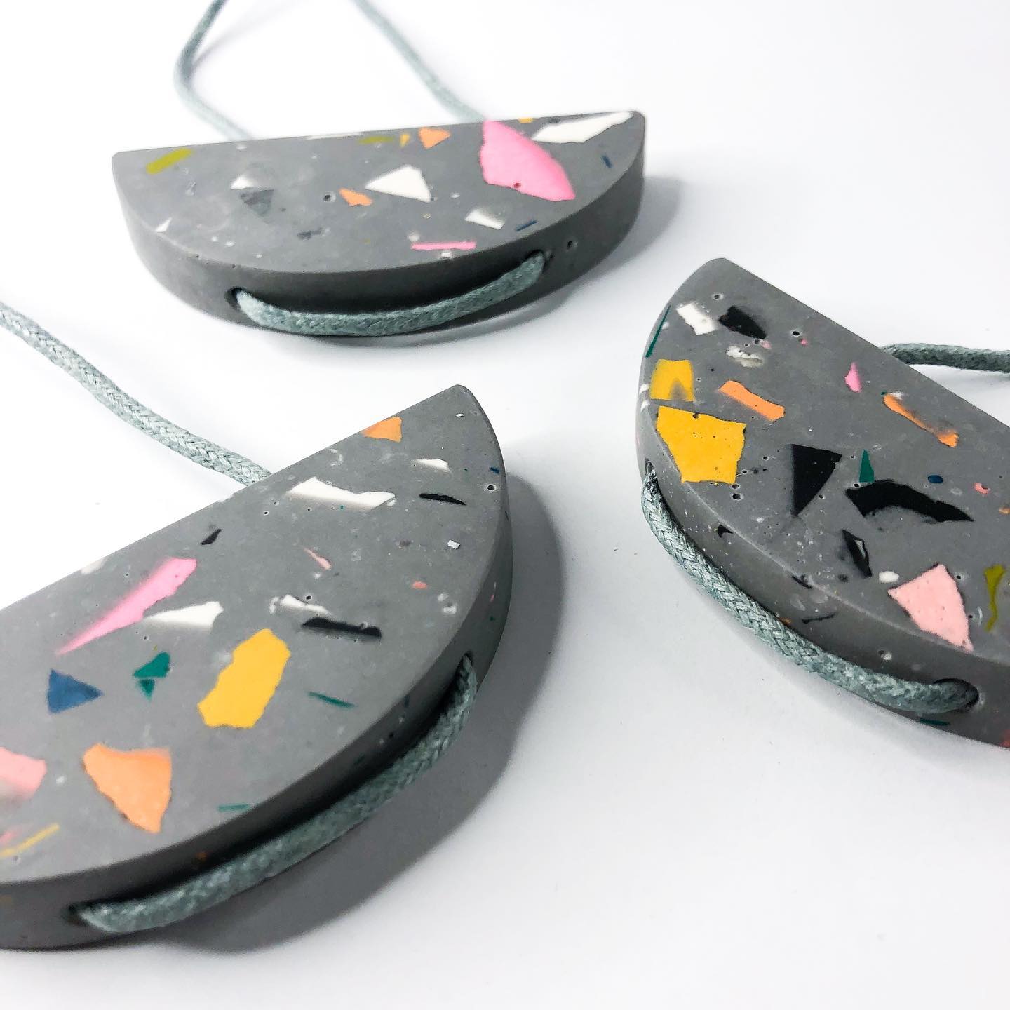 TERRAZZO SEMI CIRCLE NECKLACE