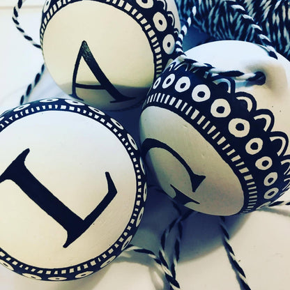 PERSONALISED CHRISTMAS BAUBLE WORKSHOP (Deposit)