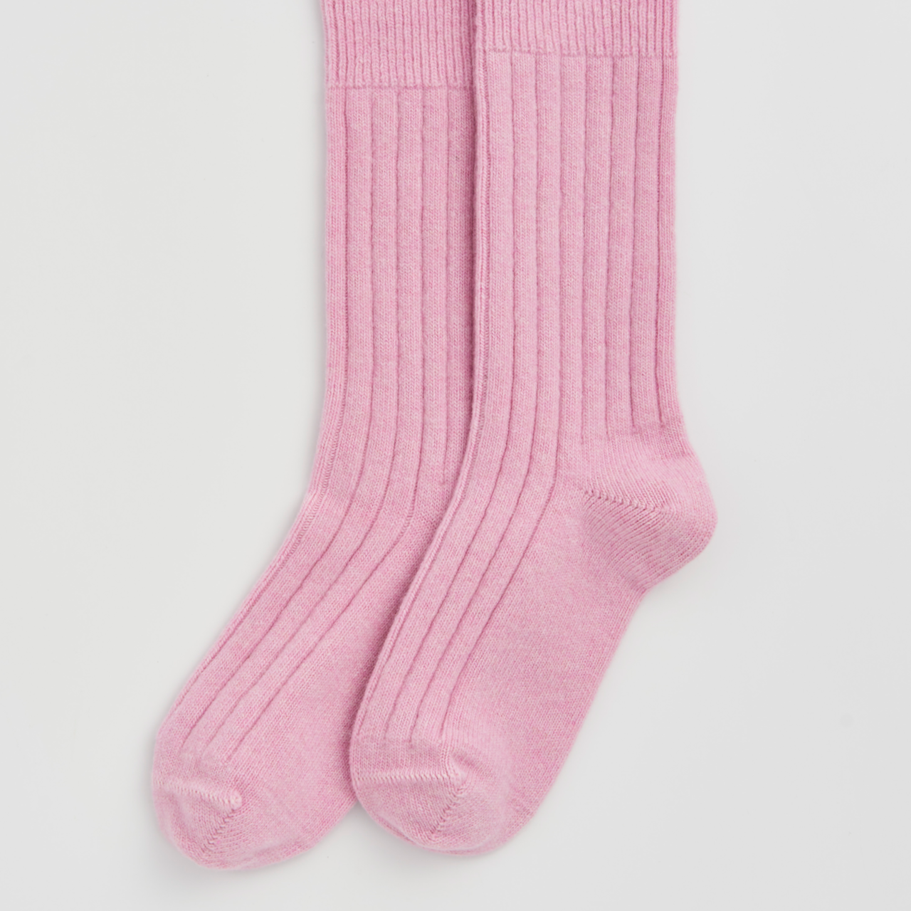 Sugar Pink pair of PAIRS Scotland Merino bed socks