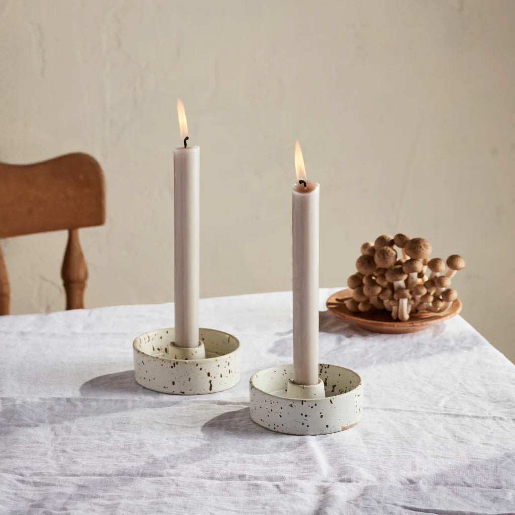 STONE SPECKLE CANDLE HOLDER