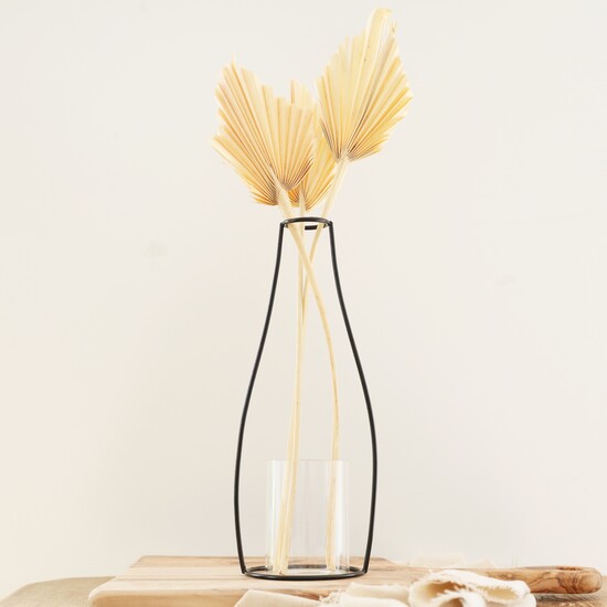 BLACK TALL METAL SILHOUETTE VASE